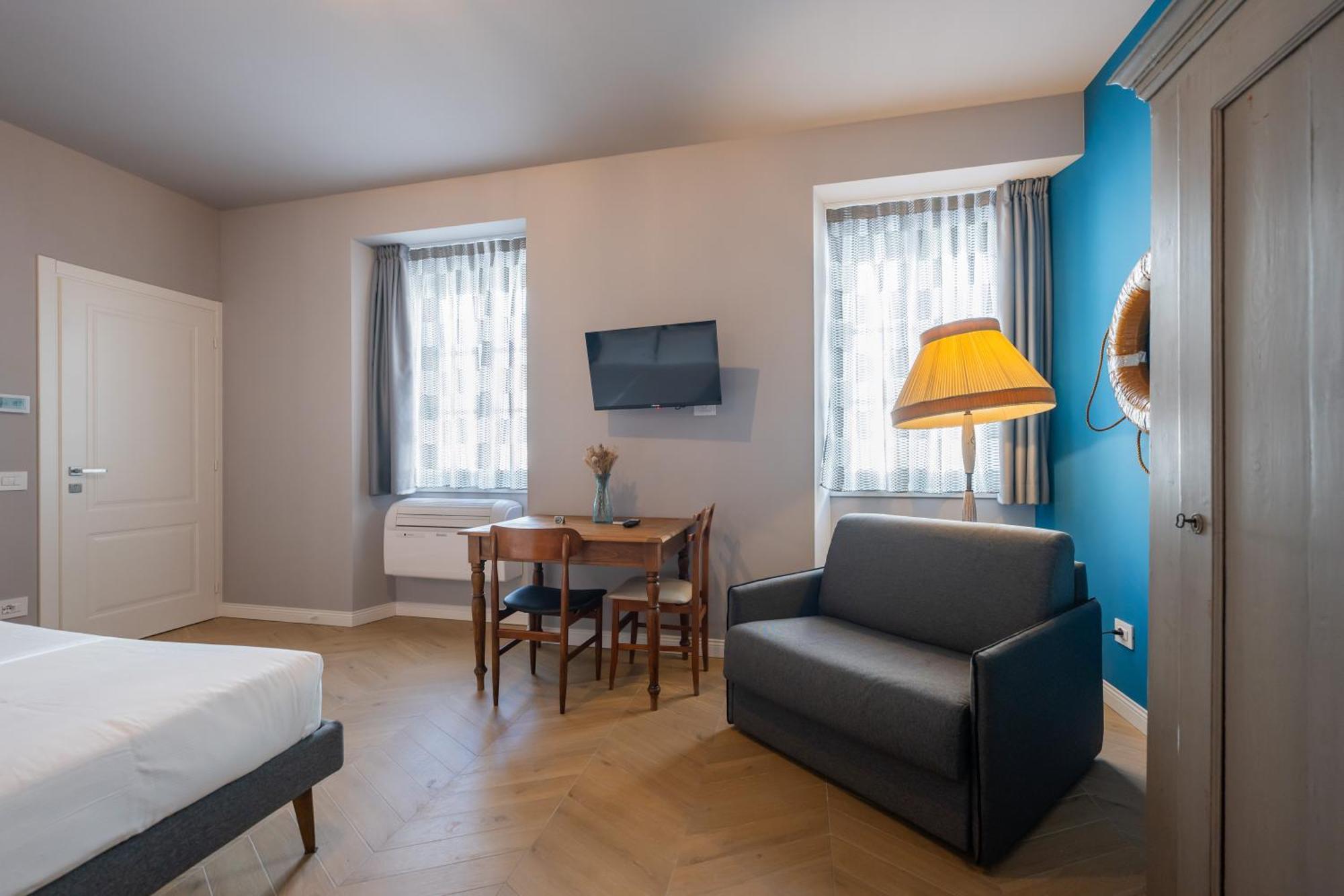 Regina Boutique Suites Triest Exterior foto